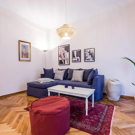 Classy Kolonaki With 2 Bedrooms Apartment Athens