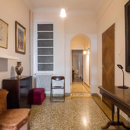 Apartment Classy Kolonaki With 2 Bedrooms Athens