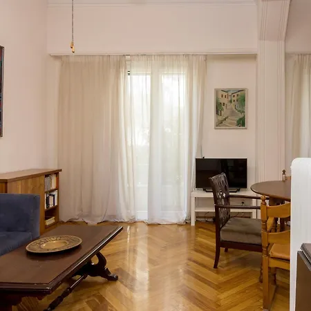 Classy Kolonaki With 2 Bedrooms * Athens