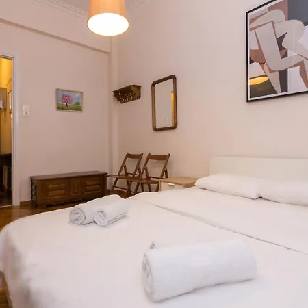 Classy Kolonaki With 2 Bedrooms Apartment Athens