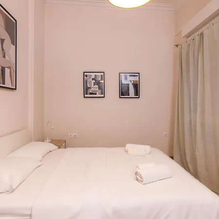 Classy Kolonaki With 2 Bedrooms
