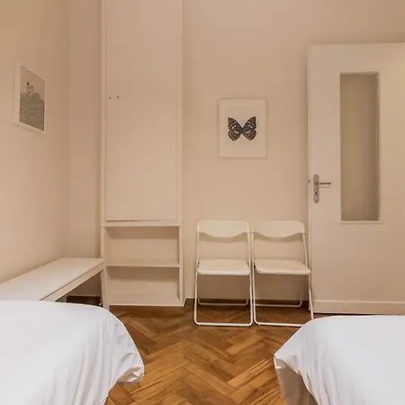 Classy Kolonaki With 2 Bedrooms Apartment *